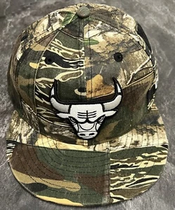 New Era 59FIFTY NBA Chicago Bulls Patchwork Camo Fitted Hat Cap Size 7 5/8 New B - Picture 1 of 9