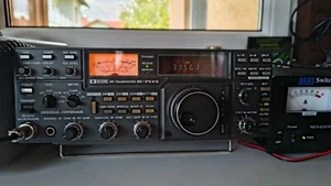ICOM IC-751A mit 2,4 kHz SSB und 500 Hz CW-Filter - Bild 1 von 12