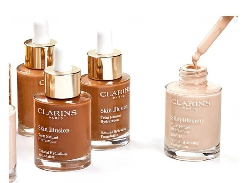 Clarins Skin Illusion Natural Hydrating Foundation SPF 15 (Choose your shade) - Image 1 of 1