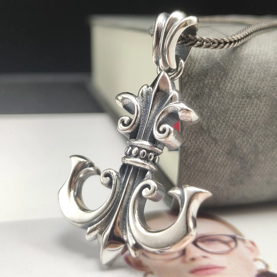 Colgante de ancla gótico Flor de Lis, plata S925, amuleto pesado Motociclista Esperanza Foto 1 de 4