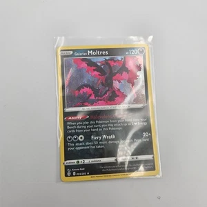 GALARIAN MOLTRES 093/203 EVOLVING SKIES POKEMON (HOLO RARE, NM) - Picture 1 of 2