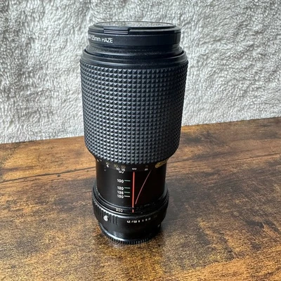 KONICA UC LENS | ZOOM HEXANON AR 80-200mm F4 | Rare UC series collection - Image 1 of 4