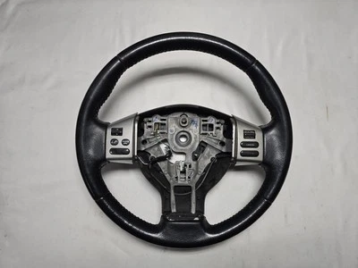 Nissan Versa 2007-2012 volante de cuero (OEM) con controles de audio y crucero Foto 1 de 4