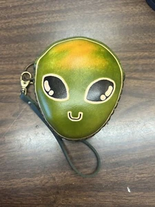 Leder NEU Alien Geldbörse/Handgelenktasche Reißverschluss mit Riemen 4 Zoll x 5 Zoll - Bild 1 von 4