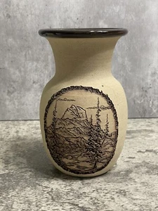 Wray Kay Sheen Vase Frantic Art geschnitzt Studiokeramik Bäume Berge - Bild 1 von 5