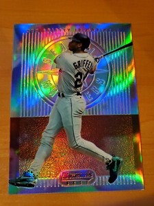 1995 Bowman's Best Refractor Ken Griffey Jr. Card #49 JUMBO 5.75 x 4.25" Read De