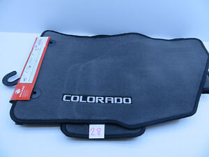 FOR HOLDEN COLORADO RC 08-12 GENUINE NEW FRONT AND REAR FLOOR MATS FULL SET