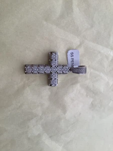 STERLIG SILVER AND CRYSTALS CROSS PENDANT - Picture 1 of 2