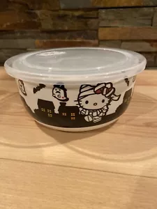 NEW Hello Kitty Halloween Mummy Ghosts & Bats Ceramic Tupperware Storage L Size - Picture 1 of 3