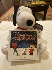 Peanuts Snoopy Hund Plüsch 13 Zoll und Buch It’s A Charlie Brown Weihnachten. Neu! - Bild 1 von 7