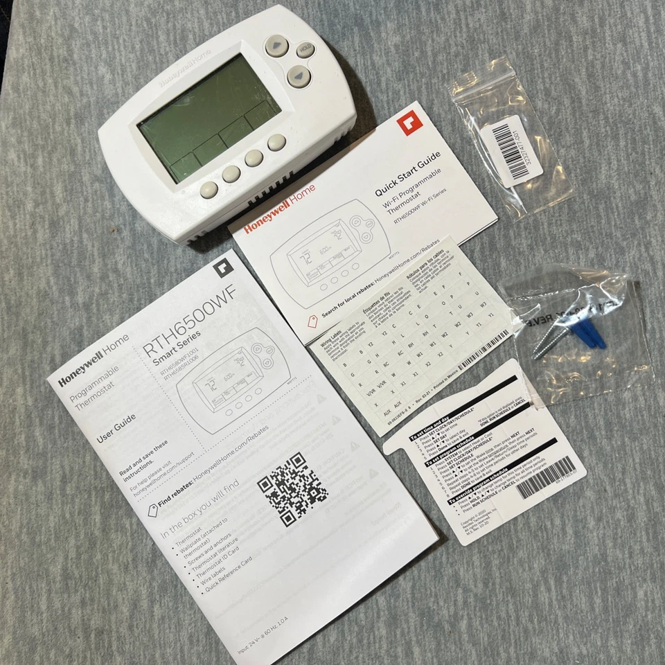 Honeywell Home Programmable Thermostat Smart Series RTH6500WF Wi-Fi OPEN BOX - Image 1 of 4