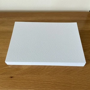 White hammer Embossed Thin Card A4 180gsm X 75 Sheets Ideal For Weddings - Picture 1 of 4