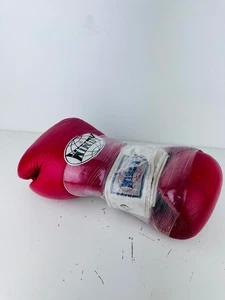 Windy Combat Sports Boxing Gloves 16 oz Red Handcrafted in Thailand - Picture 1 of 3