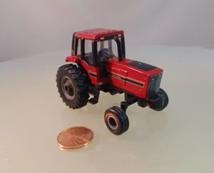 TOMY Diecast International Harvester, Red - 1/64 Scale - Picture 1 of 6