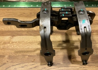 Selector de horquilla de engranajes para caja de cambios VW 02J 1-4 M/T MK4 02A MK3 VR6 TDI 02A311490K Foto 1 de 4