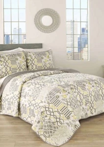 JCP WAVERLY SET IN SPRING-STIRLING QUILTED KING QUILT SET 104" W X 90" L NEW - Picture 1 of 2