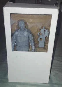 DIAMOND SELECT STARGATE SURTIDO 1 FIGURA SIN PINTAR NUEVO EN CAJA - Imagen 1 de 3