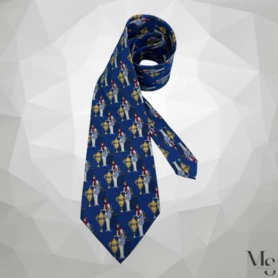 Corbata de seda Salvatore Ferragamo azul con estampado de trofeo de jugador de tenis Italia 57”-3,75” E.C Foto 1 de 4
