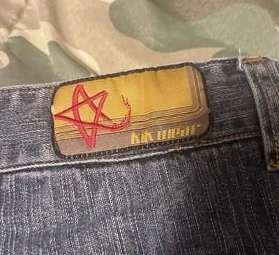 Pantalones cargo vaqueros holgados de pierna ancha Kikwear vintage de los años 90  Foto 1 de 4