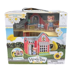 Honey Bee Acres Sunshine Meadows School Playset Dollhouse With Fox Figure NEW - Picture 1 of 2