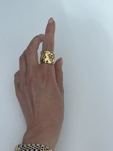 Wave Pattern Wide Gold Ring - Picture 1 of 9