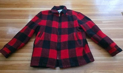 Vintage Woolrich Mackinaw Jacket Mens LARGE Cruiser Wool Buffalo Plaid Hunting - Image 1 of 4