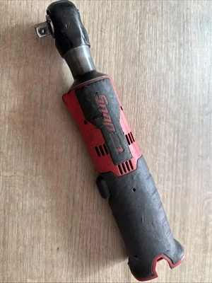 Snap-on 14,4 В 3/8 дюйма красный микролитиевый беспроводной храповик - Изображение 1 из 4