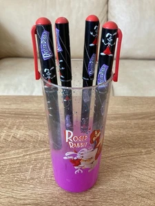 5tlg ROGER RABBIT Merchandising Set Becher & 4 Kugelschreiber mit Kappe RAR Tipp - Imagen 1 de 10