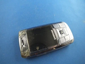 Cellulare Samsung SGH E250 nero KULT sbloccato marchio GSM senza batteria telefono blu - Foto 1 di 8