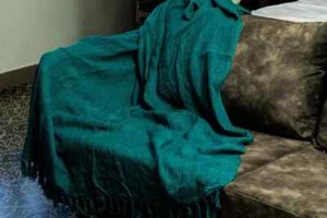 Boho Hand Loomed Cotton Throw 100% Cotton Soft Tassel Blanket Ivory Handmade Bed - Picture 1 of 2