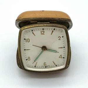 Alter Travel Alarm Travel Clock with Case Mechanical Hand Wound - West Germany - Picture 1 of 12