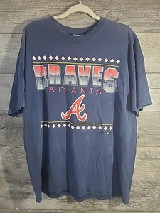Vintage 1993 Team Hanes - Atlanta Braves Navy Baseball Tshirt XL Single Stitch - Bild 1 von 10