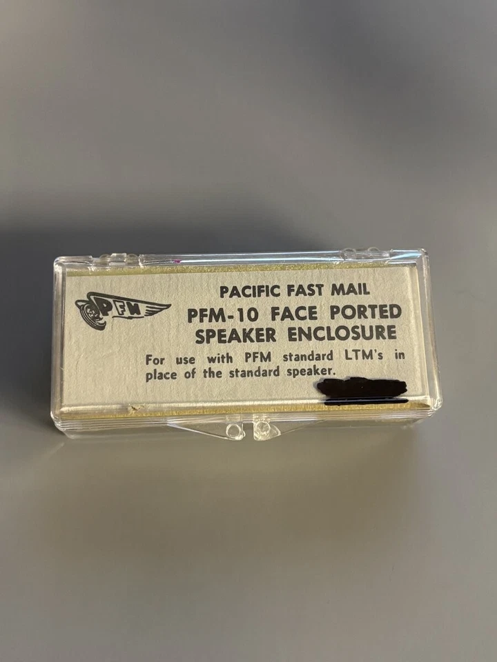 Pacific Fast Mail pfm-10 Face Ported Speaker Enclosure - Image 1 of 1