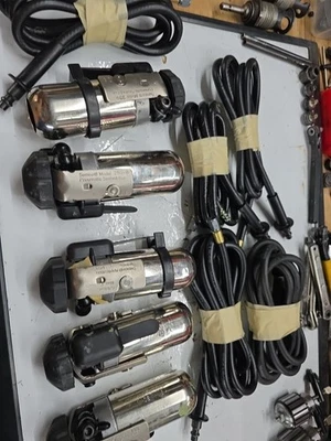 Aircraft Tools Pneumatic Sealant Gun 250-B  Tube only one you get  - Image 1 of 4