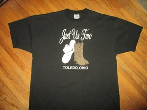 CAMISETA DE COLECCIÓN JUST US TWO Concierto Dave Lois Allen Dennis Prater Bota de Vaquero Sombrero 2X - Imagen 1 de 3