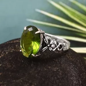 925 Sterling Silver Oval Green Peridot Gemstone Handmade Jewelry Ring All Size - Picture 1 of 3