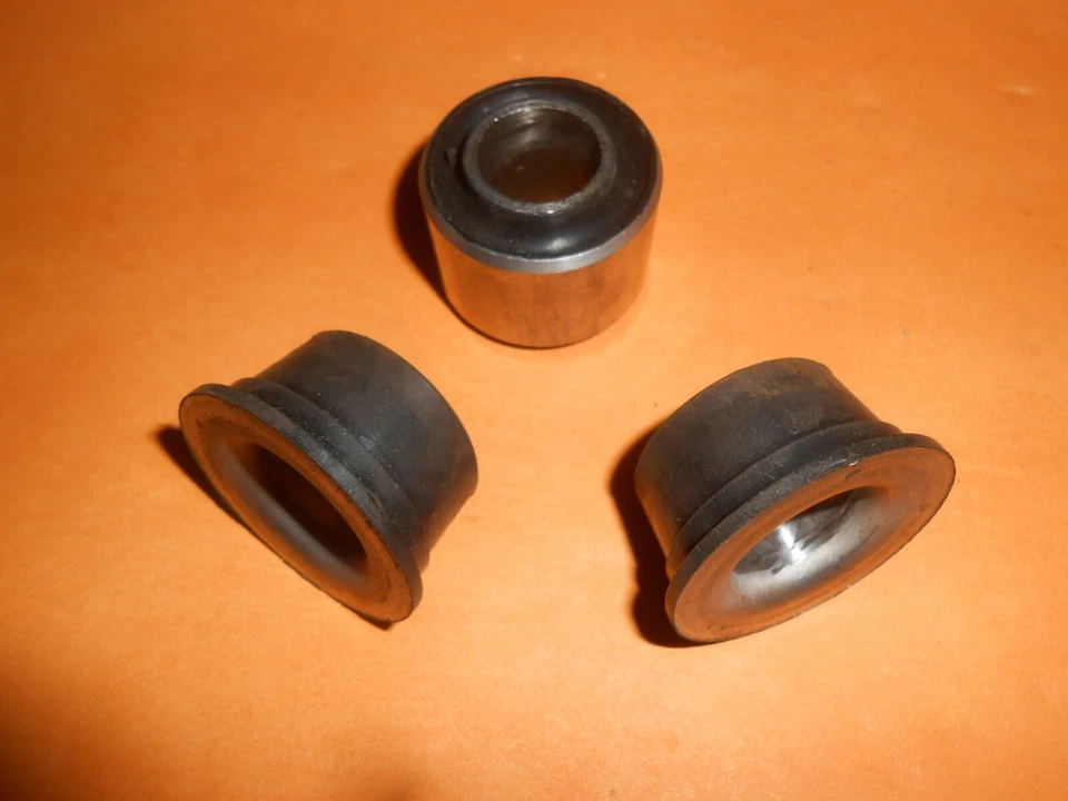 KIT BUJE BRAZO CONTROL PISTA FORD CONSUL MK2 375 (1956-1962) NUEVO Foto 1 de 4