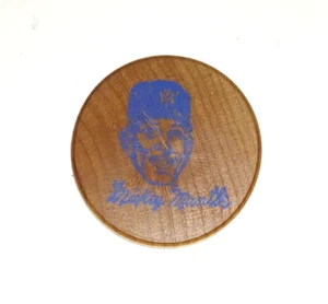 C. 1960 MICKEY MANTLE New York Yankees RAIN CHECK Wooden Nickel - Picture 1 of 2