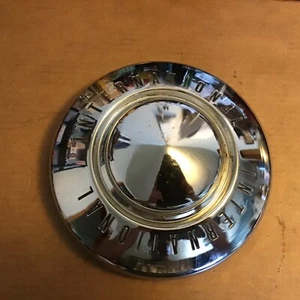 1960’s IHC Dog Dish 1/2 Ton 8” Hub Cap OEM - Picture 1 of 7