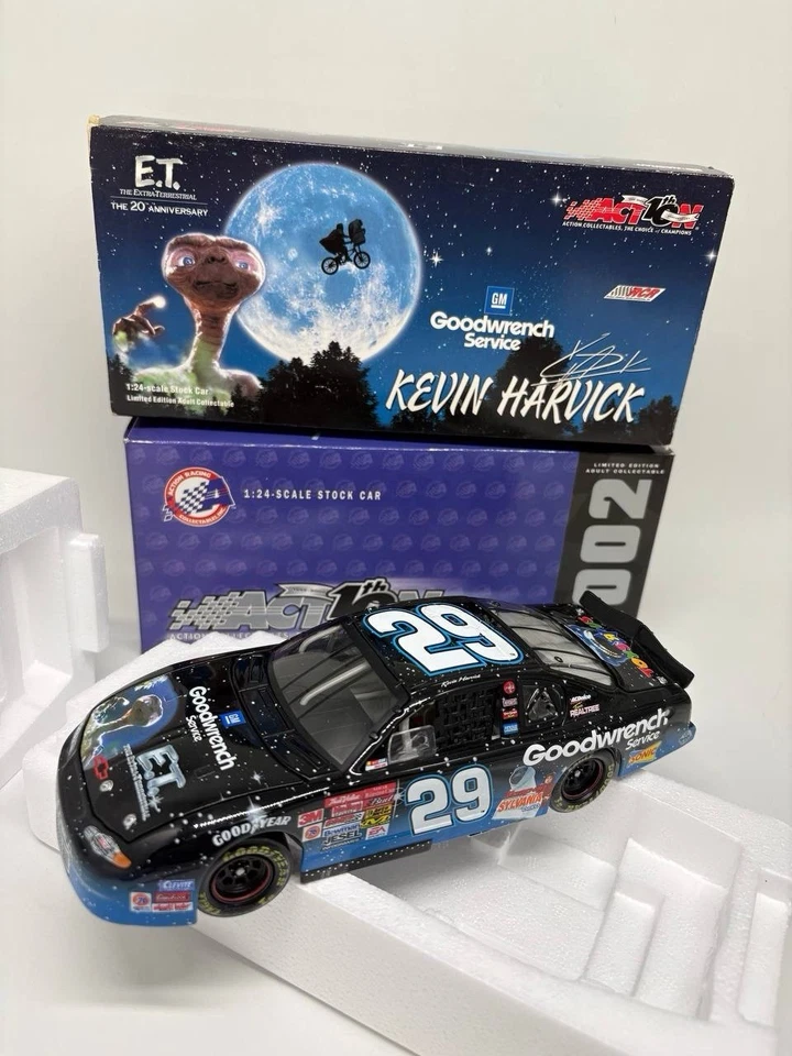 Kevin Harvick #29 GM Goodwrench E.T. 1/24 Chevy Monte Carlo 2002 Action NASCAR  - Image 1 of 4