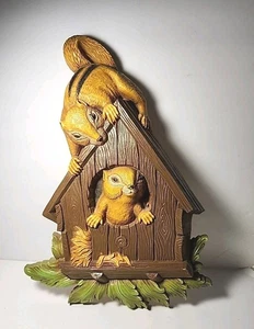 Vintage Squirrel Chipmunks Bird House Plastic MCM Wall Art Home Decor-bb - Picture 1 of 6