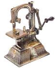 INCROYABLE ! ancienne et rare machine à coudre THE TABITHA (jupe longue) vers 1886 UK
