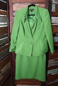 Set blazer e gonna vintage Michael DeGray taglia 12 verde con dettaglio bottoni usato in ottime condizioni - Foto 1 di 11