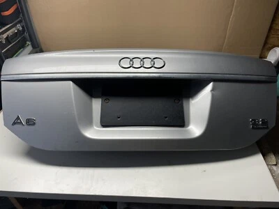 Audi A6 2005-2008 maletero portón trasero sedán plateado OEM AK210759 Foto 1 de 4