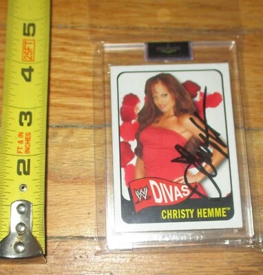 Tarjeta coleccionable de lucha libre WWE Topps Christy Hemme 2005 certificado de autenticidad firmado Divas Woman TNA Foto 1 de 4
