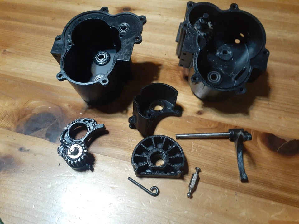 8.0 MGT nitro MONSTER TRUCK - Image 1 of 1