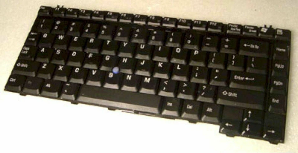 Toshiba M10 M15 Satellite Laptop KEYBOARD P000370220 Notebook Computer Mouse - Image 1 of 1