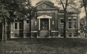 Franklin,IN College Library Johnson County Indiana Postcard - Picture 1 of 2