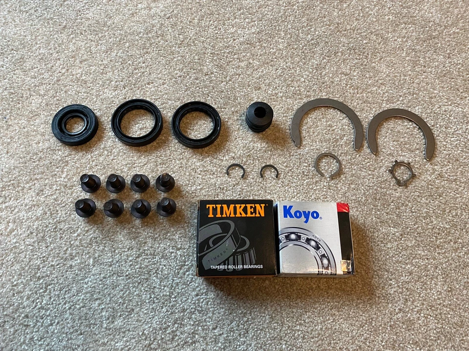 Ford IB5 Diff Replacement Kit Inc. Seals And All Steel Diff Bearings - Image 1 of 1