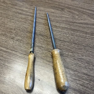 2 - VINTAGE UNBRANDED ROUND HAND FILES - Picture 1 of 6